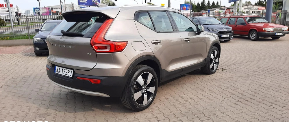 Volvo XC 40 cena 125000 przebieg: 68900, rok produkcji 2020 z Kwidzyn małe 137